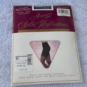 Hanes Silk Reflections Shapers in Barely Black
